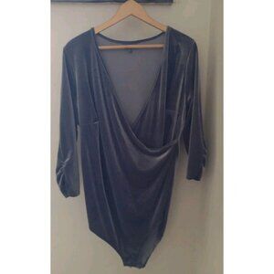 ModCloth V Neck Velour Bodysuit